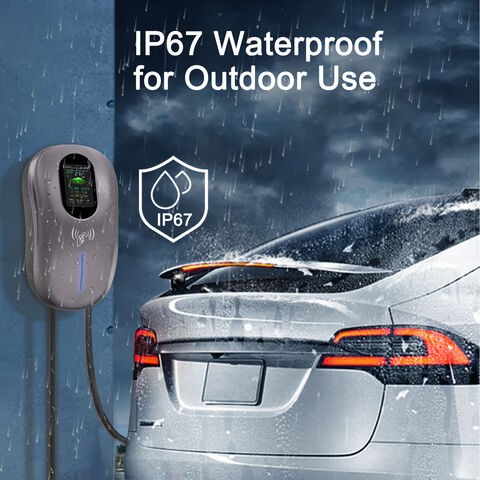 Có an toàn khi sạc xe plug-in hybrid hay sạc xe điện trong điều kiện ẩm ướt không?