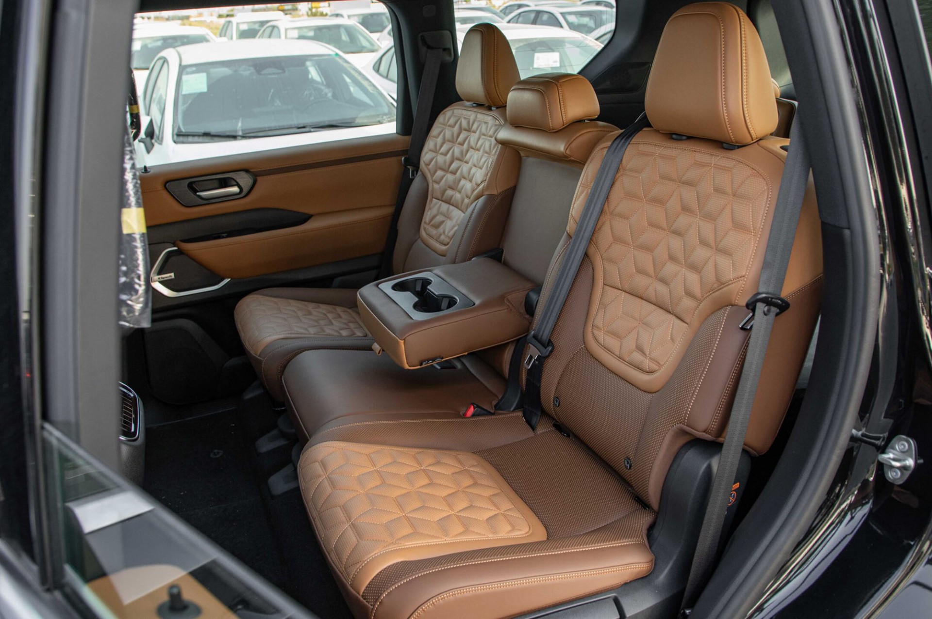 Nissan Patrol 2025 xuất hiện tại Đông Nam Á, chờ ngày về Việt Nam Nissan Patrol 2025 xuất hiện tại Đông Nam Á, chờ ngày về Việt Nam