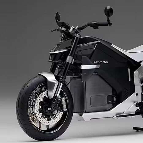 Honda hé lộ mô tô điện thể thao mới, hiệu suất ngang xe xăng 500cc