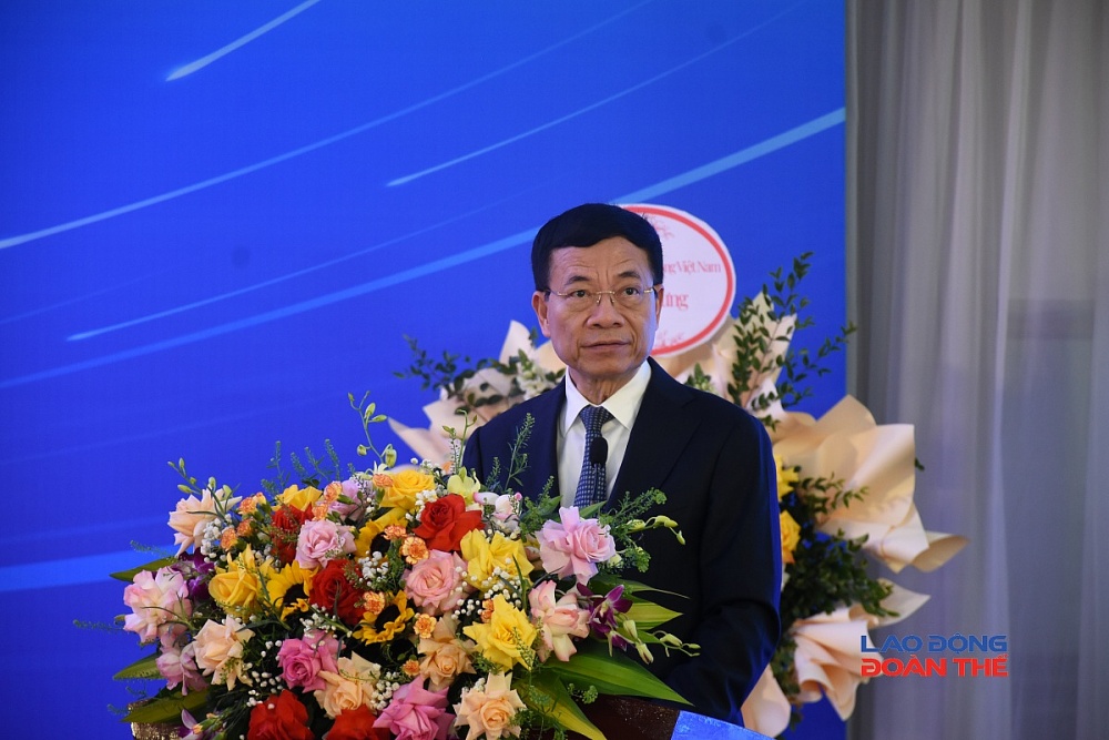 , đồng chí Nguyễn Mạnh Hùng, Ủy viên Ban Chấp hành Trung ương Đảng, Bí thư Đảng ủy, Bộ trưởng Bộ Khoa học và Công nghệ. Ảnh: Nguyễn Việt