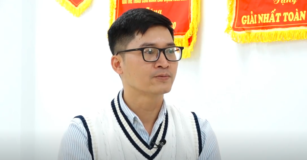 đồng chí Trần Huy Phương, Chủ tịch Công đoàn Công ty TNHH JY Plasteel Vina (Ninh Bình). Ảnh: Nguyễn Việt