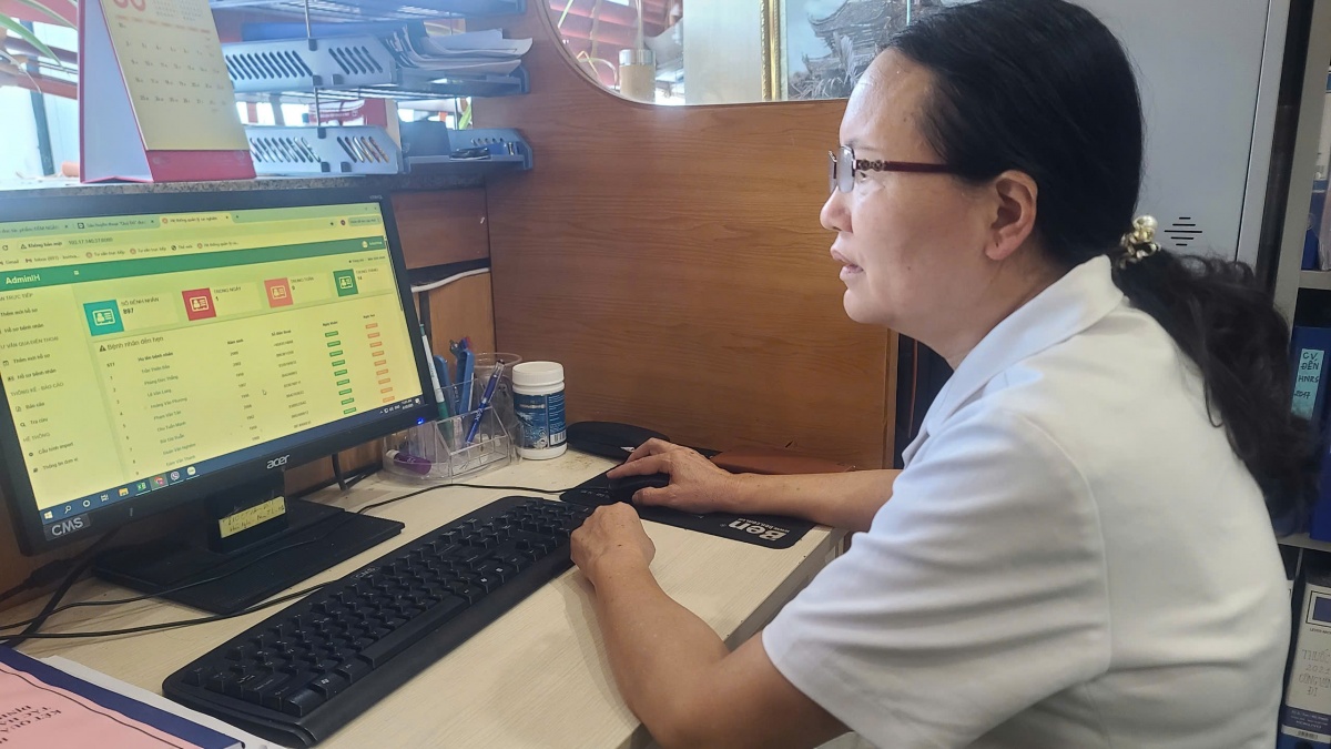 Hành trình 365 ngày của bác sĩ đồng hành với người cai nghiện thuốc lá