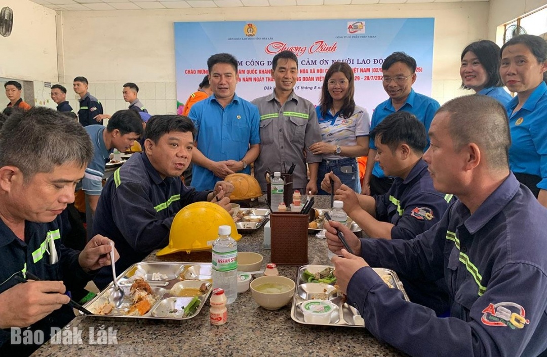 Công đoàn Đắk Lắk: Người bạn đồng hành, chỗ dựa vững chắc, tiếng nói tin cậy của người lao động