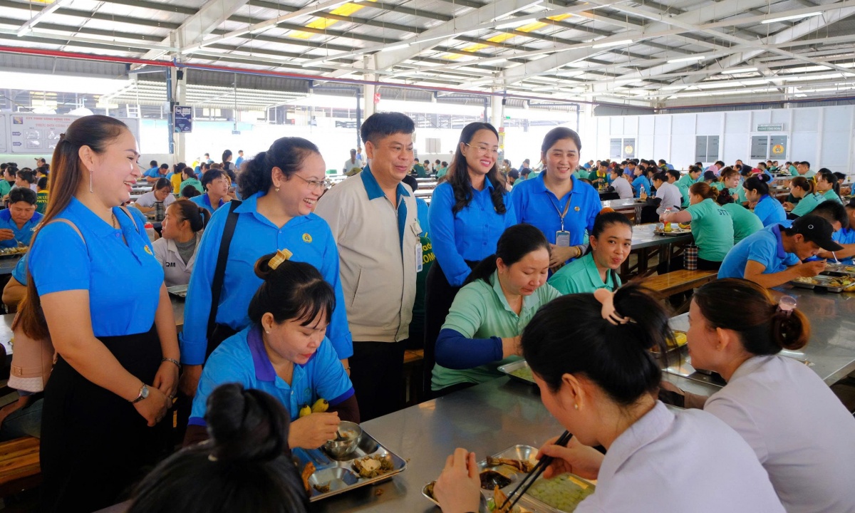 Công đoàn TP Cần Thơ: Lấy sự hài lòng của đoàn viên làm 