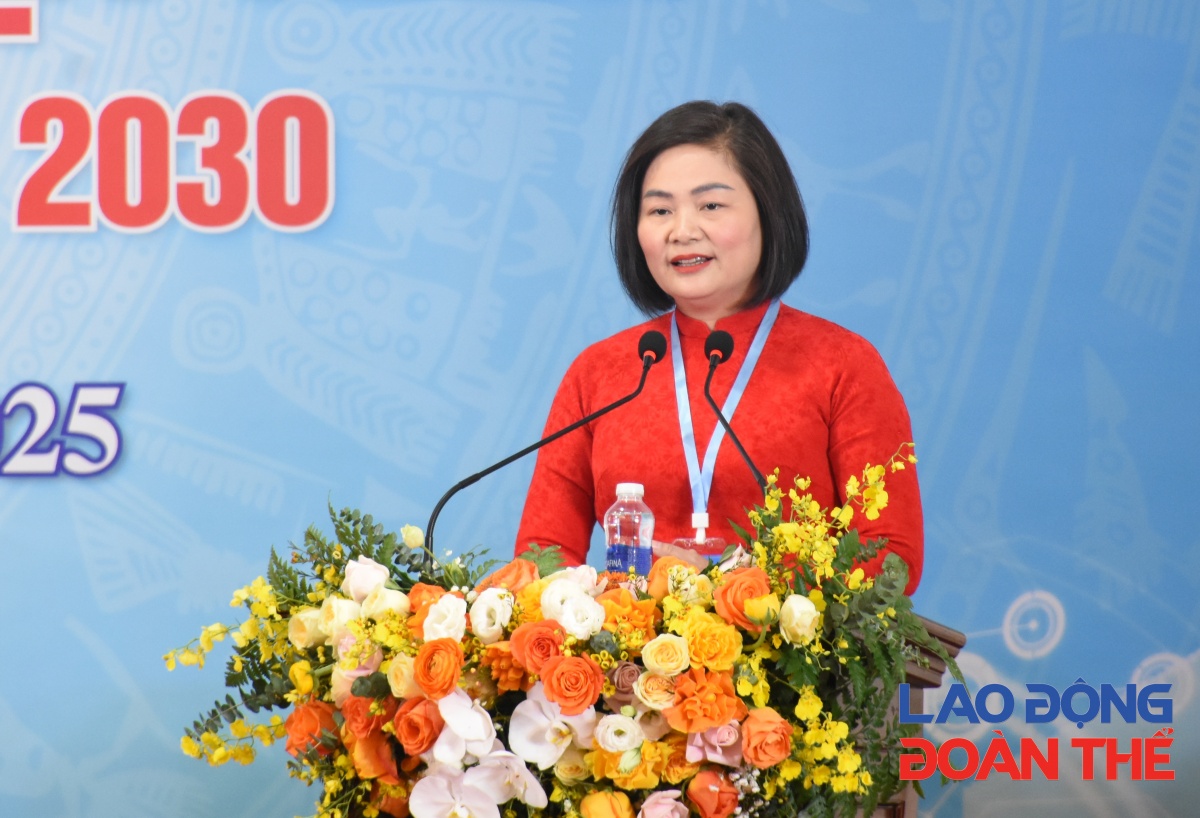 Đồng chí Phạm Thị Thanh Tâm tái đắc cử Chủ tịch Công đoàn Dệt May Việt Nam