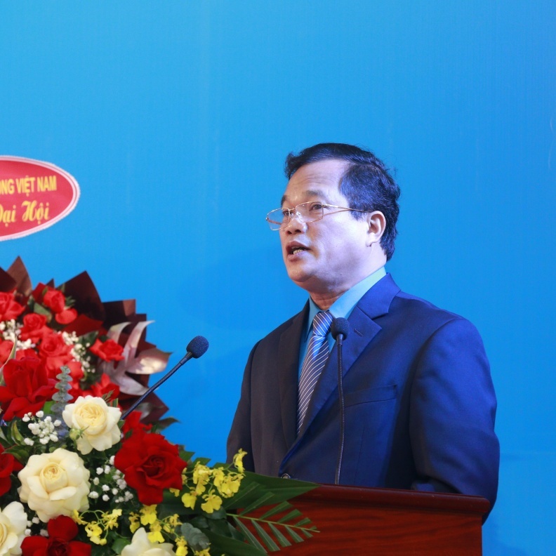 Đồng chí Lê Minh Nhân tái đắc cử Chủ tịch Liên đoàn Lao động thành phố Huế