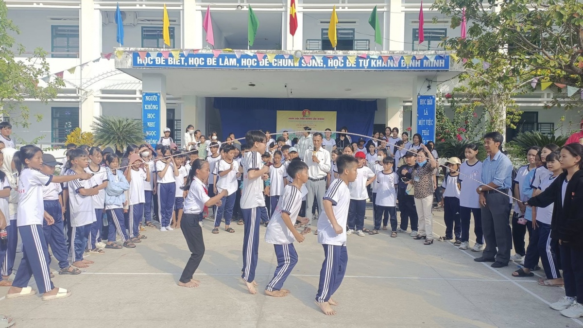 Khánh Hòa: Giáo dục, việc làm bền vững mở đường cho thanh niên Lâm Sơn lập nghiệp