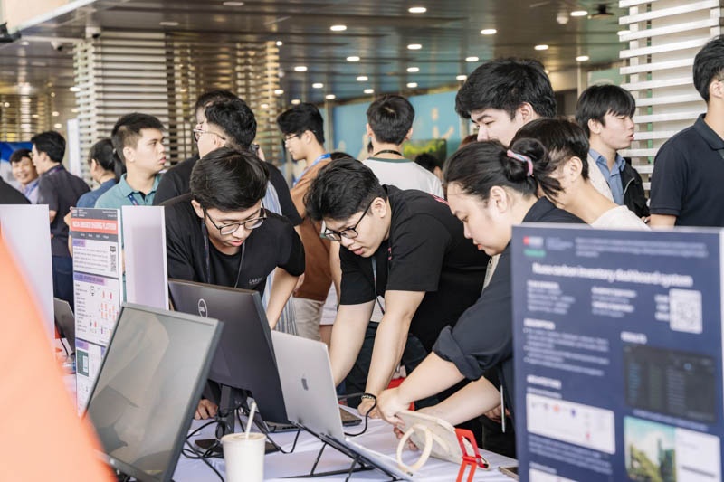 Ai được xác định là nhân lực công nghiệp, công nghệ số từ năm 2026?