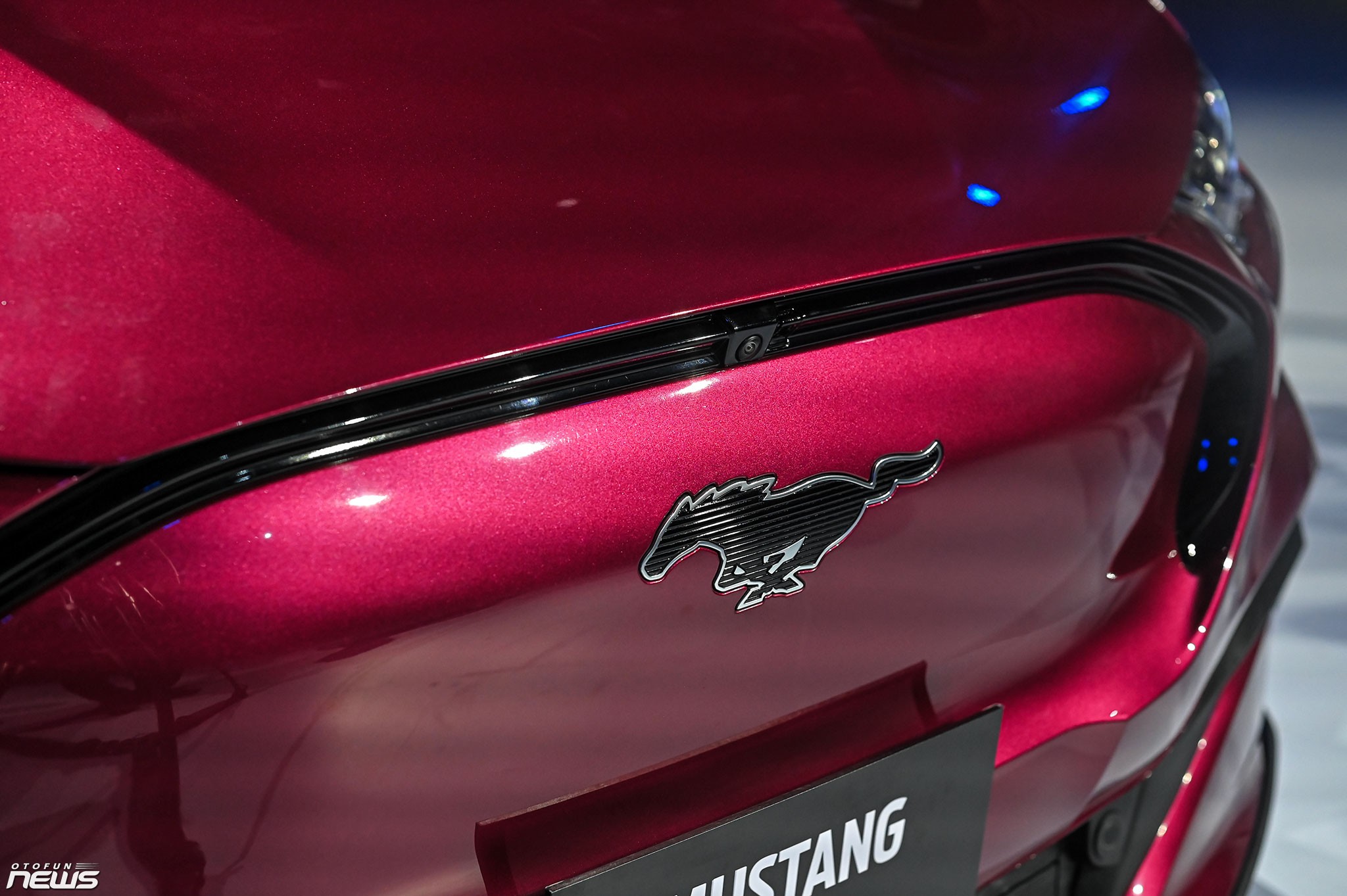 Ford Mustang Mach-E: Di sản của dòng xe cơ bắp Mỹ trong một mẫu xe SUV điện Ford Mustang Mach-E: Di sản của dòng xe cơ bắp Mỹ trong một mẫu xe SUV điện