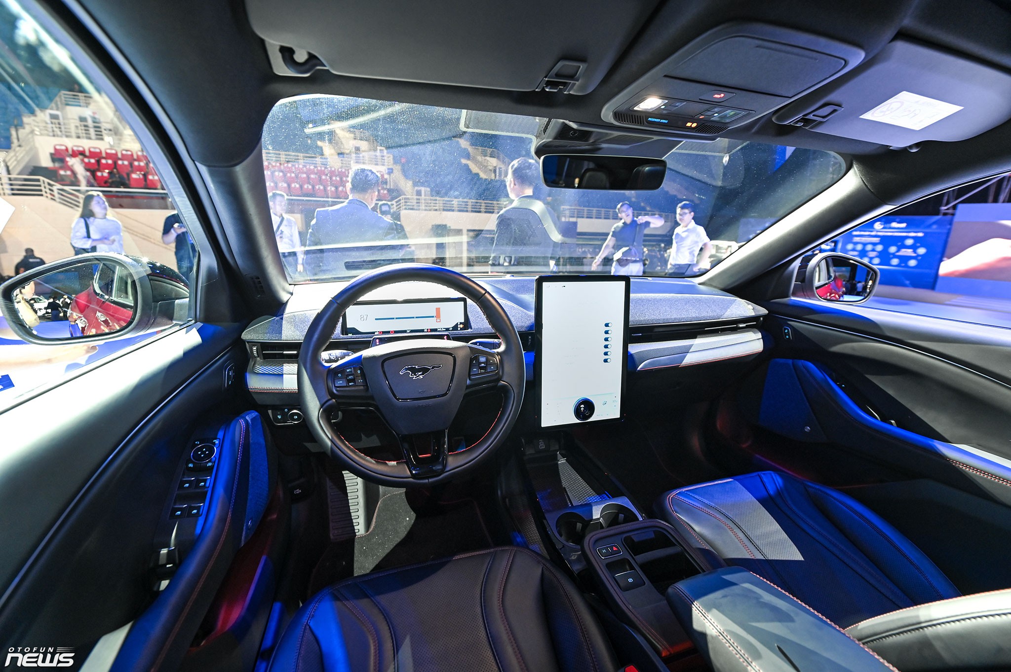 Ford Mustang Mach-E: Di sản của dòng xe cơ bắp Mỹ trong một mẫu xe SUV điện Ford Mustang Mach-E: Di sản của dòng xe cơ bắp Mỹ trong một mẫu xe SUV điện