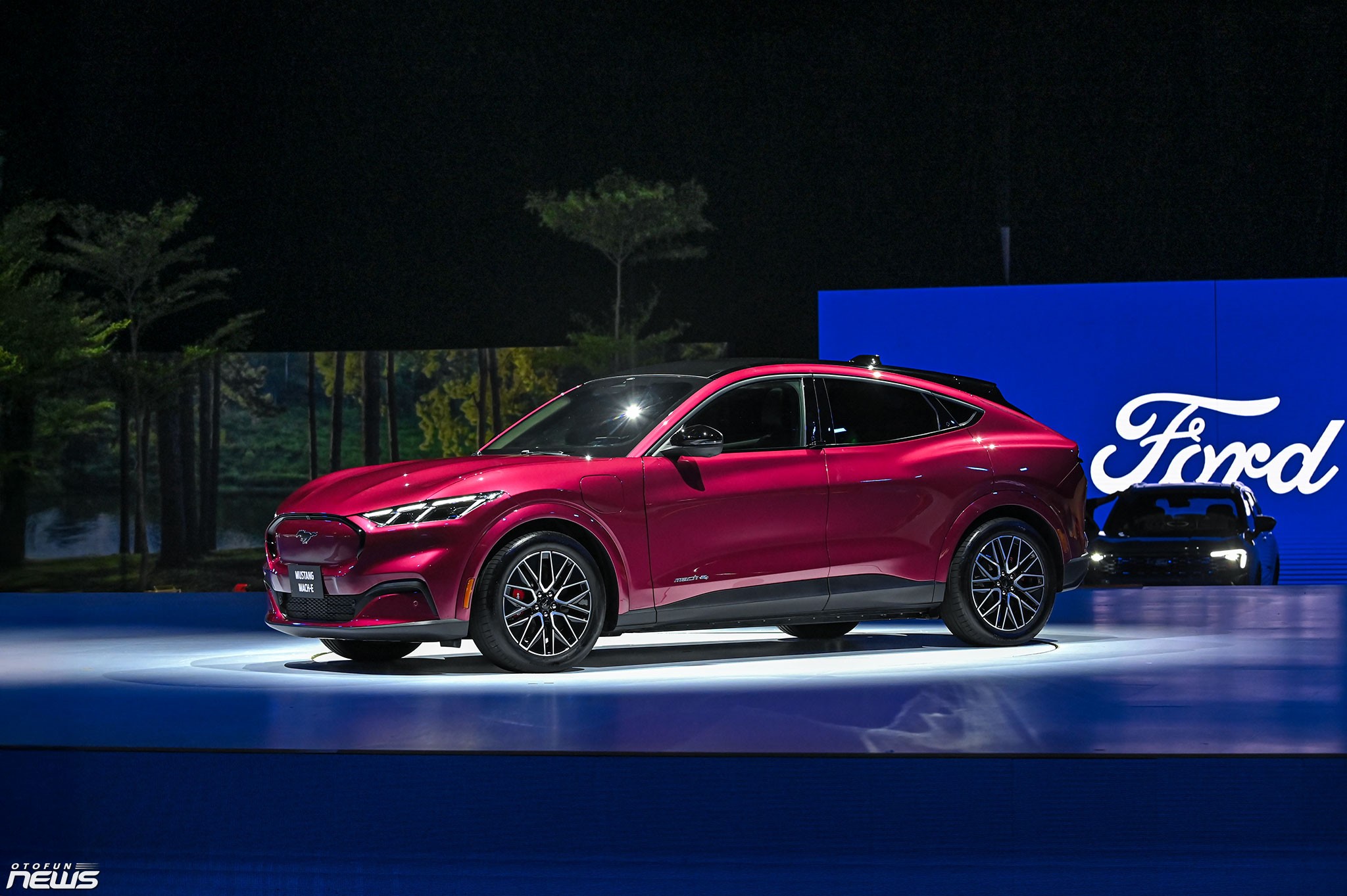 Mustang Mach - E, mẫu xe thuần điện đầu tiên của Ford đến thị trường Việt Nam Mustang Mach - E, mẫu xe thuần điện đầu tiên của Ford đến thị trường Việt Nam