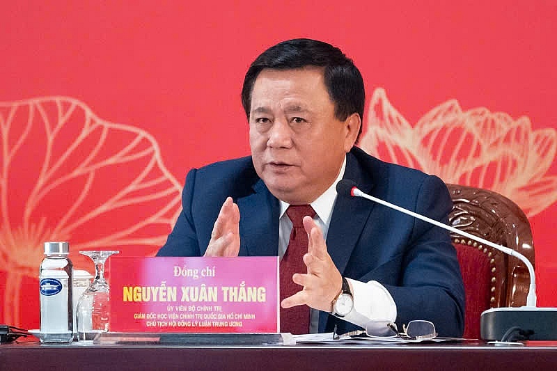 đồng chí Nguyễn Xuân Thắng, Ủy viên Bộ Chính trị, Giám đốc Học viện Chính trị quốc gia Hồ Chí Minh, Chủ tịch Hội đồng Lý luận Trung ương. Ảnh: Trung tâm Báo chí Đại hội XIV