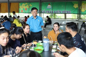 Người lao động An Giang gửi gắm niềm tin trước thềm Đại hội Đảng