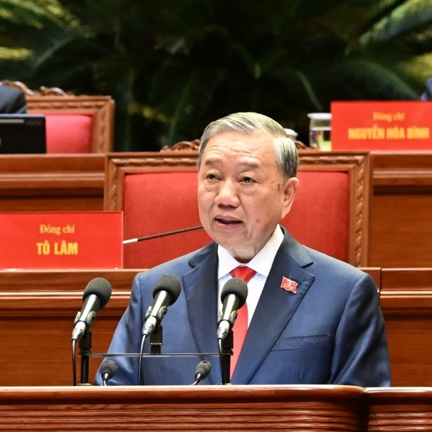 Tâm điểm Việt Nam và niềm tin từ bè bạn quốc tế