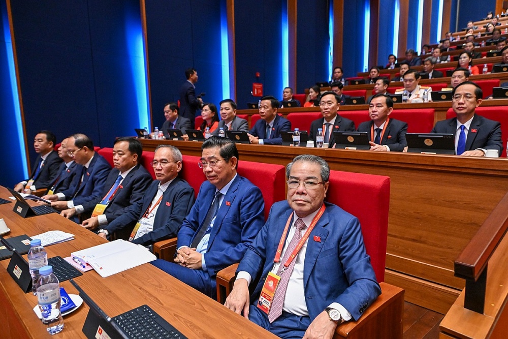 Các đại biểu dự phiên thảo luận tại hội trường về các Văn kiện Đại hội.   Ảnh: Trung tâm Báo chí Đại hội XIV