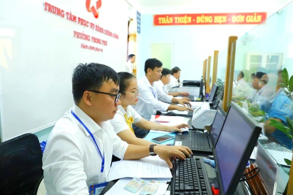 Người được tuyển dụng vào công chức hưởng lương thế nào theo quy định mới?