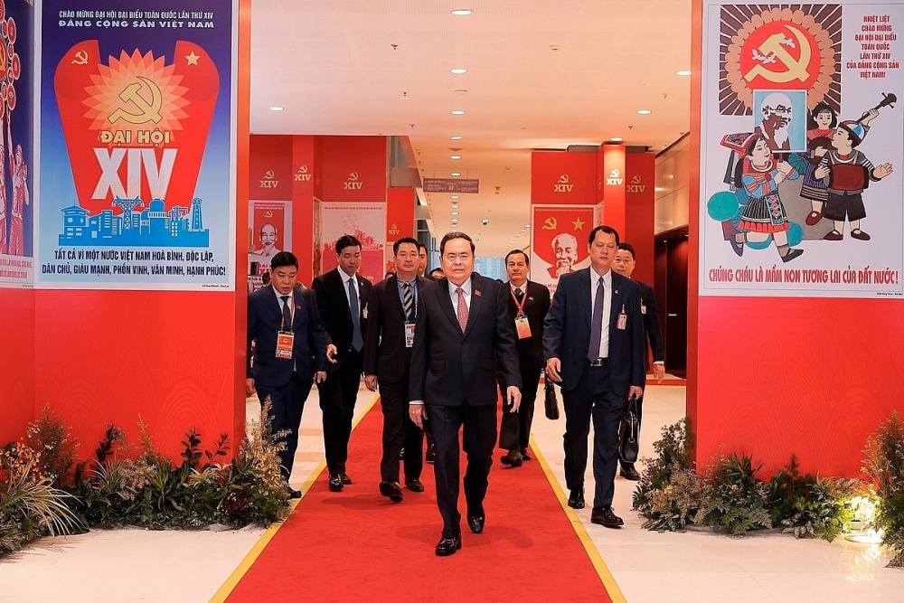 Chủ tịch Quốc hội Trần Thanh Mẫn đến dự ngày làm việc thứ tư Đại hội XIV của Đảng, sáng 22.1. Ảnh: TTXVN