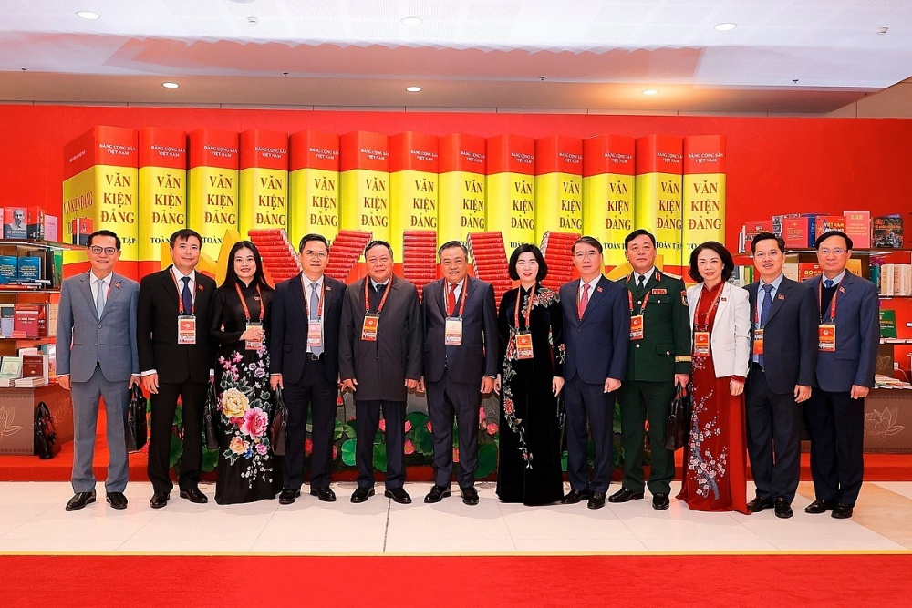 Các đại biểu đến dự ngày làm việc thứ tư Đại hội XIV của Đảng, sáng 22.1. Ảnh: TTXVN