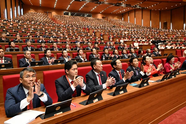 Đại hội đại biểu toàn quốc lần thứ XIV sẽ tiếp tục củng cố định hướng xã hội chủ nghĩa trong phát triển đất nước, thúc đẩy công bằng xã hội, hòa bình và đoàn kết quốc tế. Ảnh: Trung tâm Báo chí Đại hội XIV