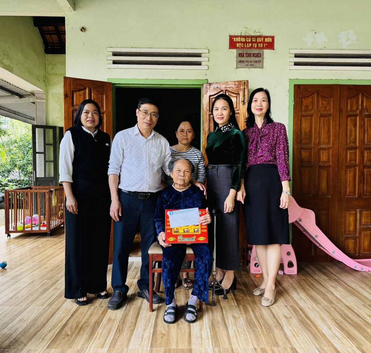 Công đoàn Đà Nẵng lan tỏa phong trào “Đền ơn đáp nghĩa” Công đoàn Đà Nẵng lan tỏa phong trào “Đền ơn đáp nghĩa”