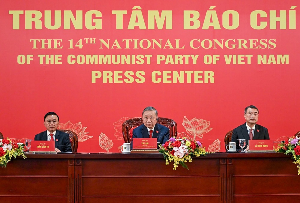 Tổng Bí thư Tô Lâm chủ trì cuộc họp báo quốc tế, gửi đi thông điệp mạnh mẽ về một bước ngoặt lịch sử của đất nước. Ảnh: TTXVN