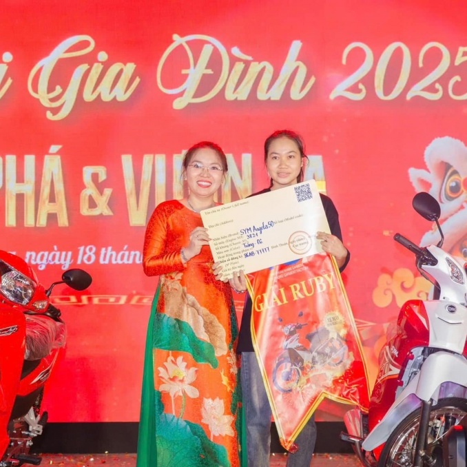 Lâm Đồng: Rộn ràng mang tết đến sớm với đoàn viên, người lao động