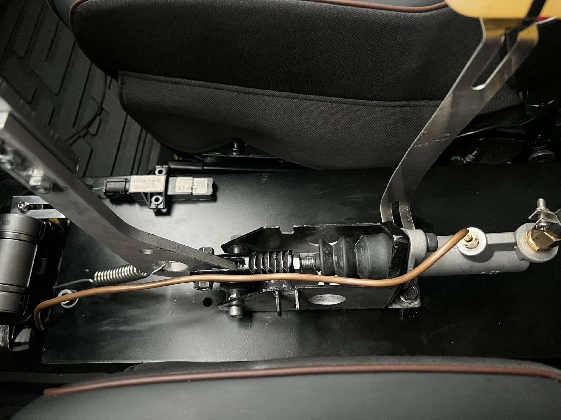 Chi tiết nâng cấp trên xe đua của ứng viên vô địch giải gymkhana quốc gia PVOIL VGC 2025 tại Thanh Hoá