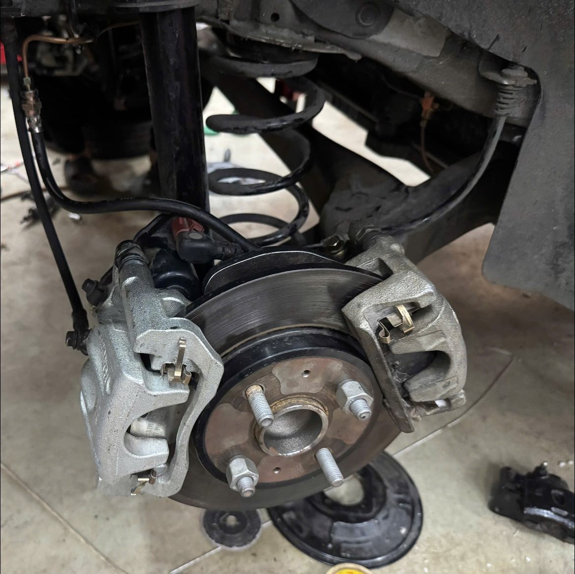 Chi tiết nâng cấp trên xe đua của ứng viên vô địch giải gymkhana quốc gia PVOIL VGC 2025 tại Thanh Hoá