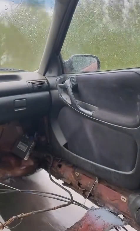 Clip xe không gầm chạy bon bon thu hút sự chú ý