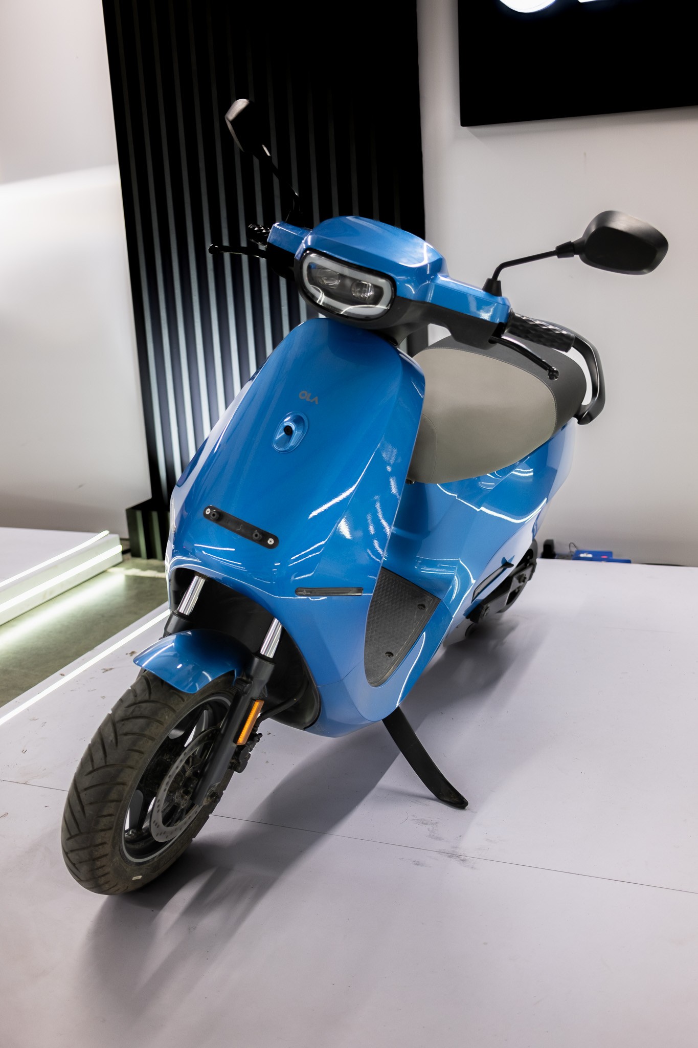 Ola Electric ra mắt S1 Pro Sport, xe máy điện đầu tiên tại Ấn Độ có ADAS Ola Electric ra mắt S1 Pro Sport, xe máy điện đầu tiên tại Ấn Độ có ADAS