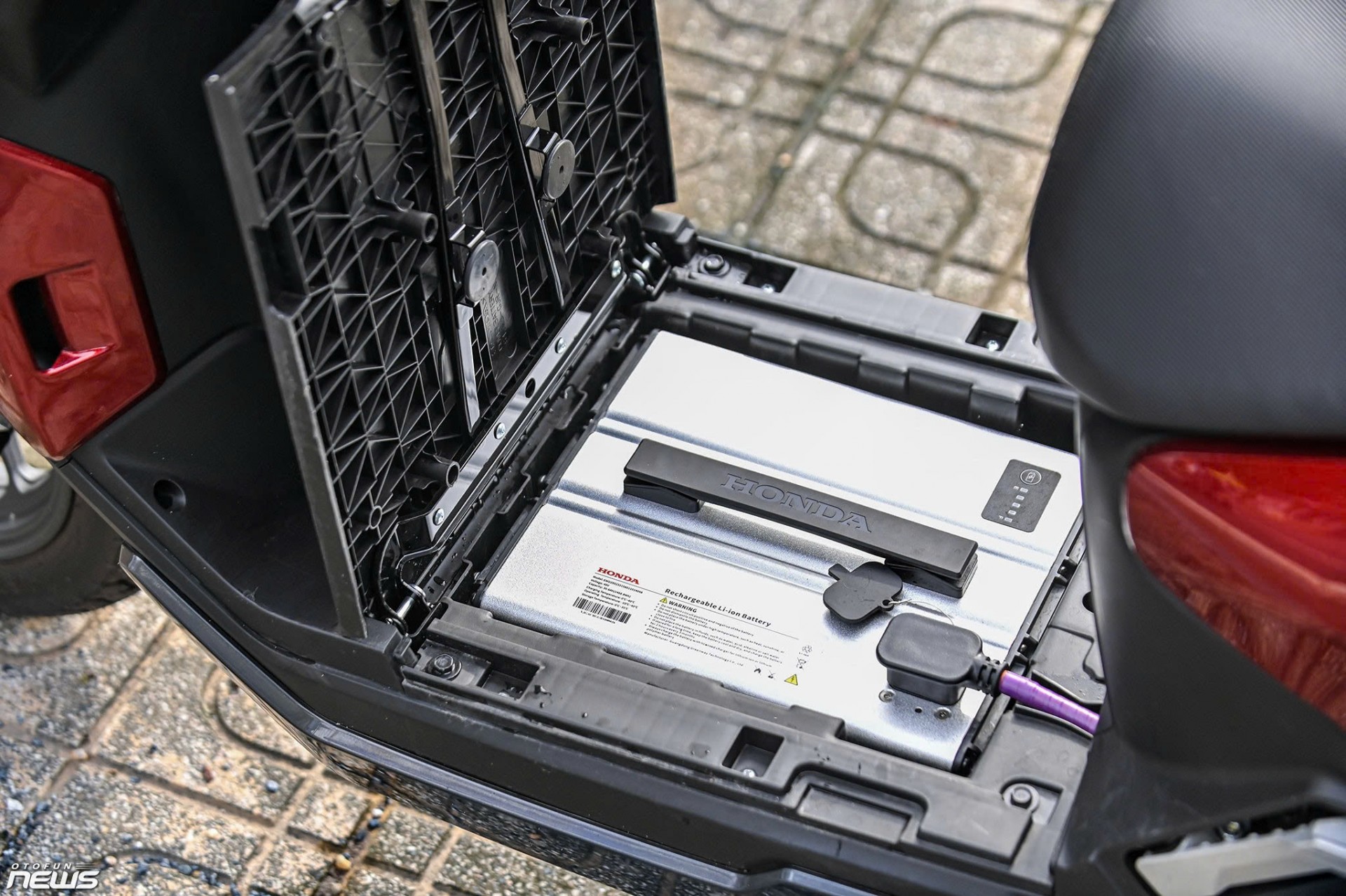 Honda bổ sung lựa chọn mua pin cho xe máy điện ICON e: với giá 9,8 triệu đồng