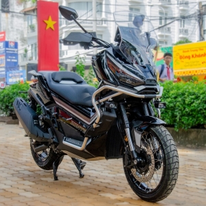 Cận cảnh Zontes 368G, xe tay ga Trung Quốc giá 138 triệu đồng