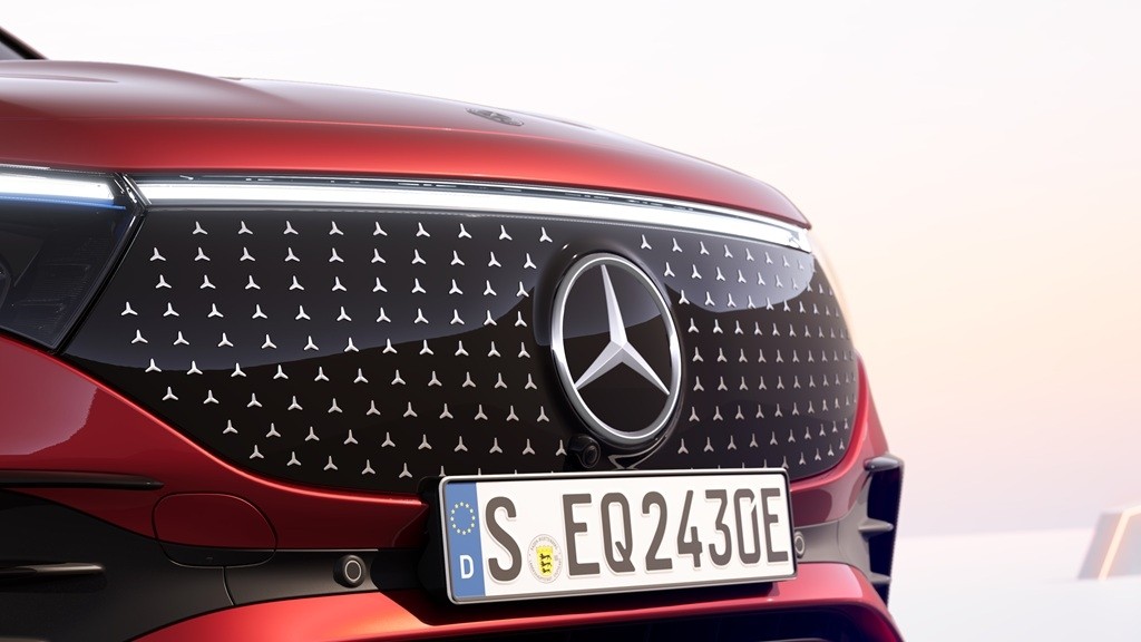 Mercedes-Benz EQB 250+ Fa ra mắt, SUV điện hạng sang giá 2,309 tỷ đồng