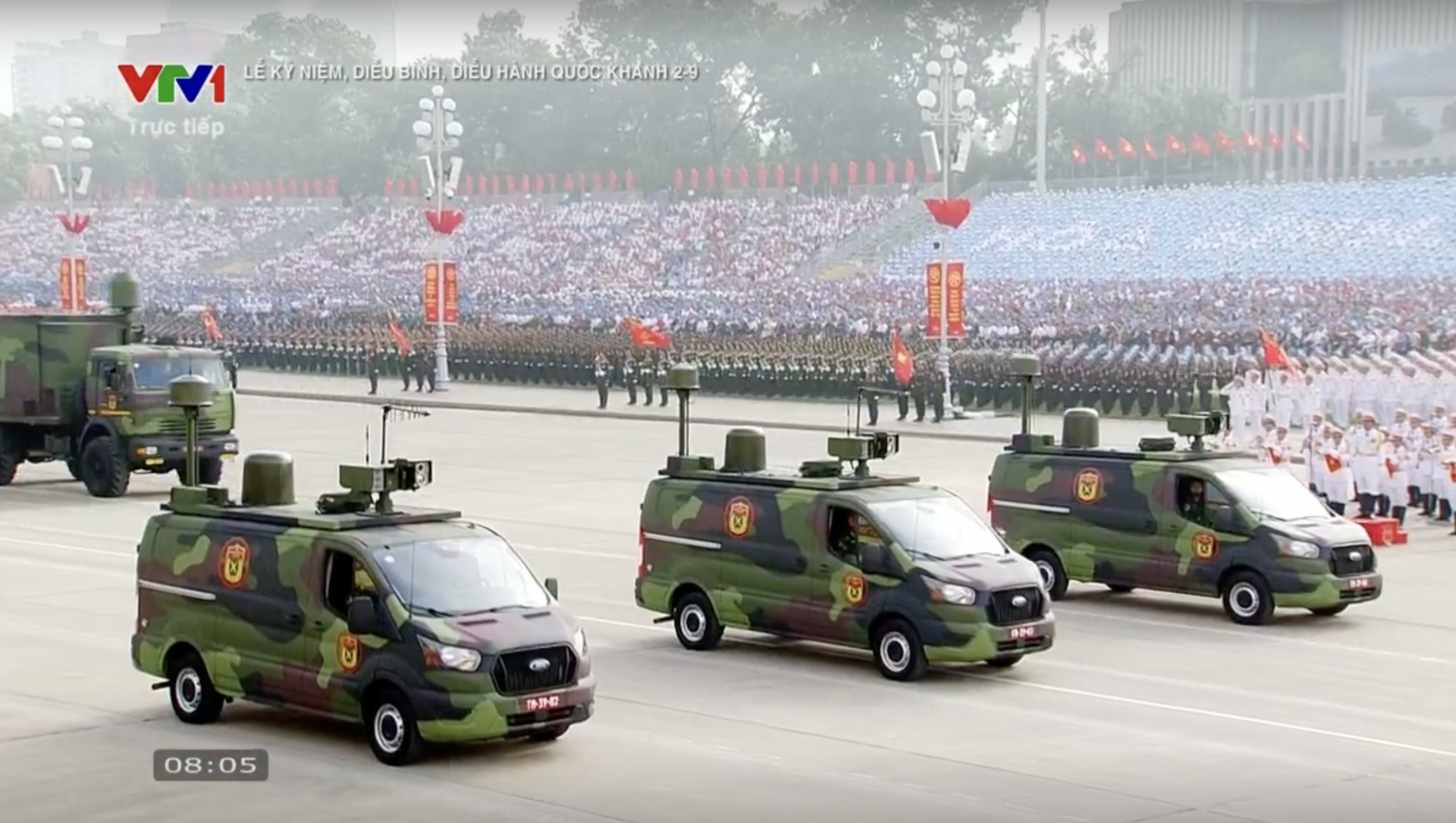 Ngắm và xem thông tin về dàn khí tài, xe đặc chủng của Quân đội nhân dân Việt Nam trong diễu binh