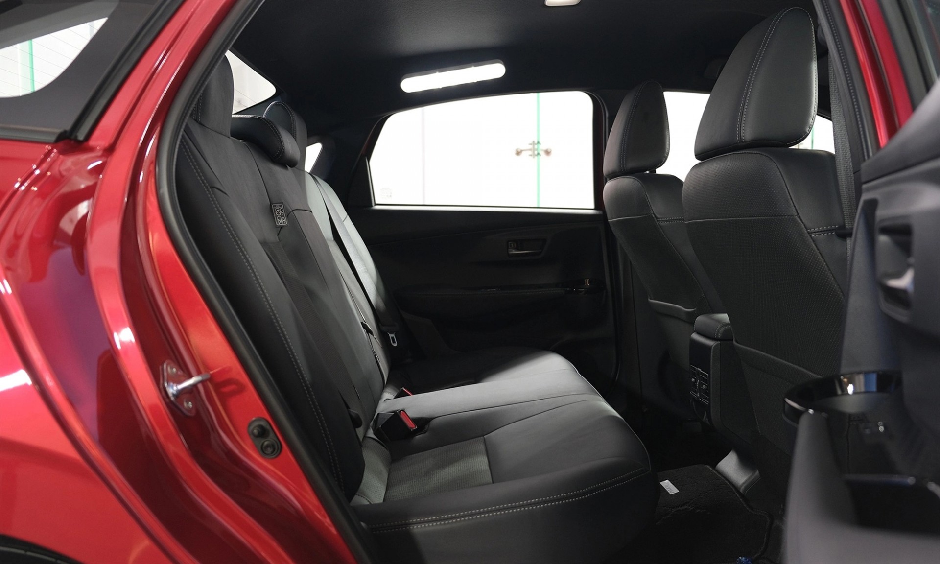 Toyota Yaris ATIV hybrid 2025 ra mắt tại Thái Lan, tiêu hao chỉ 3,4L/100km Toyota Yaris ATIV hybrid 2025 ra mắt tại Thái Lan, tiêu hao chỉ 3,4L/100km