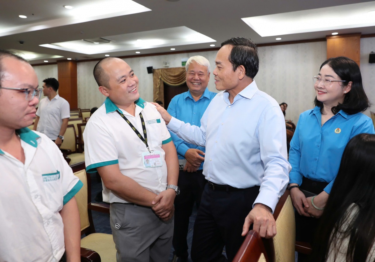 Công đoàn TP HCM chăm lo Tết: Điểm tựa bền bỉ cho công nhân lao động Công đoàn TP HCM chăm lo Tết: Điểm tựa bền bỉ cho công nhân lao động