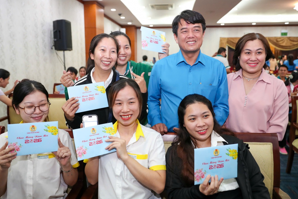 Công đoàn TP HCM chăm lo Tết: Điểm tựa bền bỉ cho công nhân lao động Công đoàn TP HCM chăm lo Tết: Điểm tựa bền bỉ cho công nhân lao động