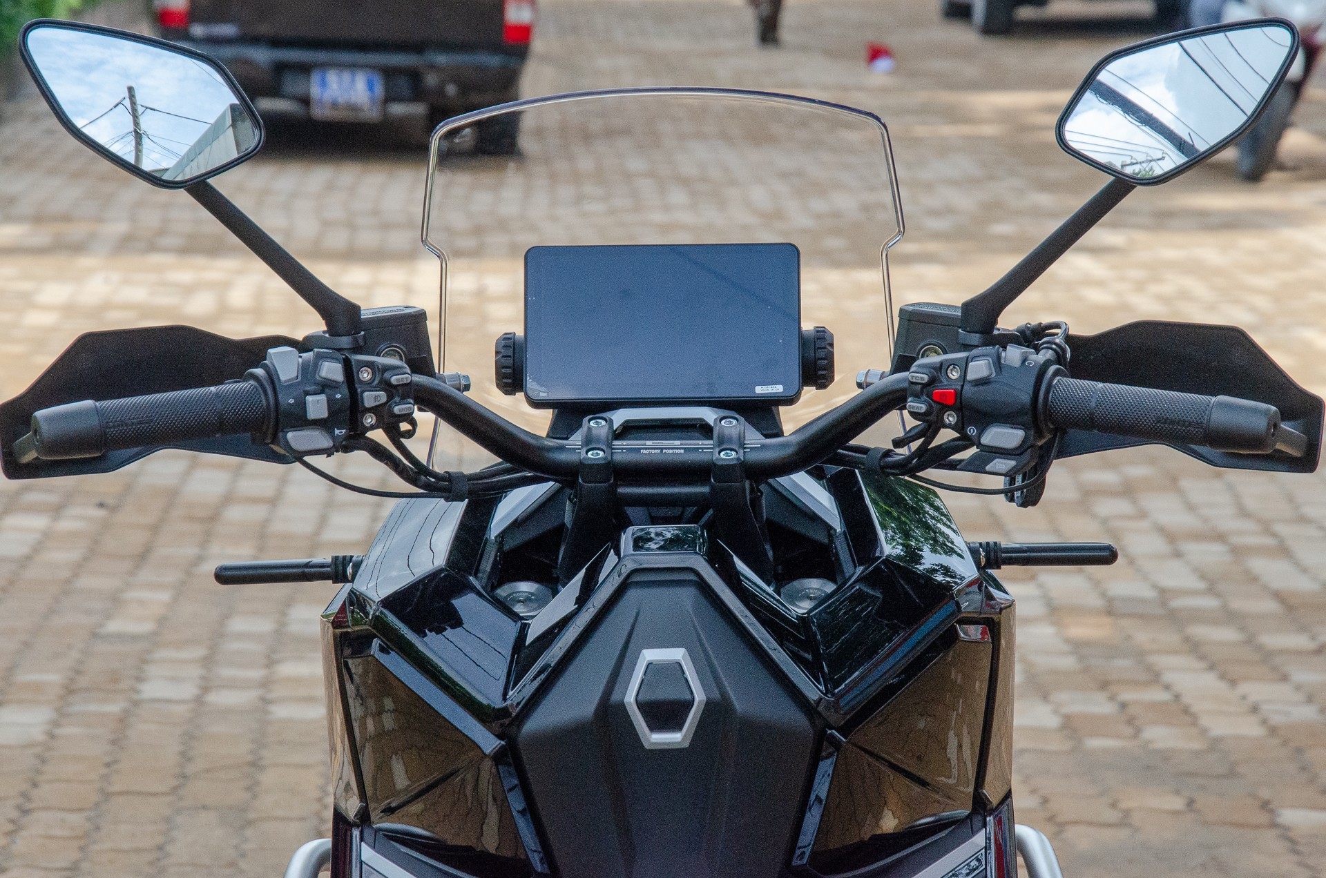 Cận cảnh Zontes 368G, xe tay ga Trung Quốc giá 138 triệu đồng Cận cảnh Zontes 368G, xe tay ga Trung Quốc giá 138 triệu đồng