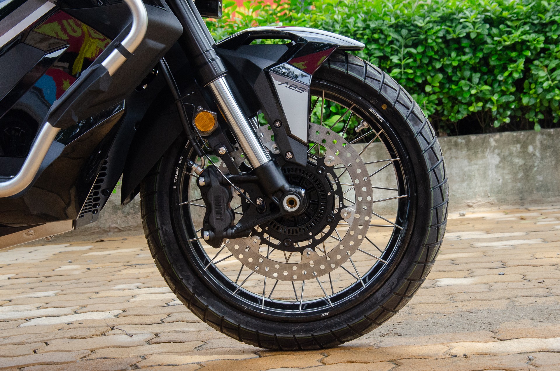 Cận cảnh Zontes 368G, xe tay ga Trung Quốc giá 138 triệu đồng Cận cảnh Zontes 368G, xe tay ga Trung Quốc giá 138 triệu đồng