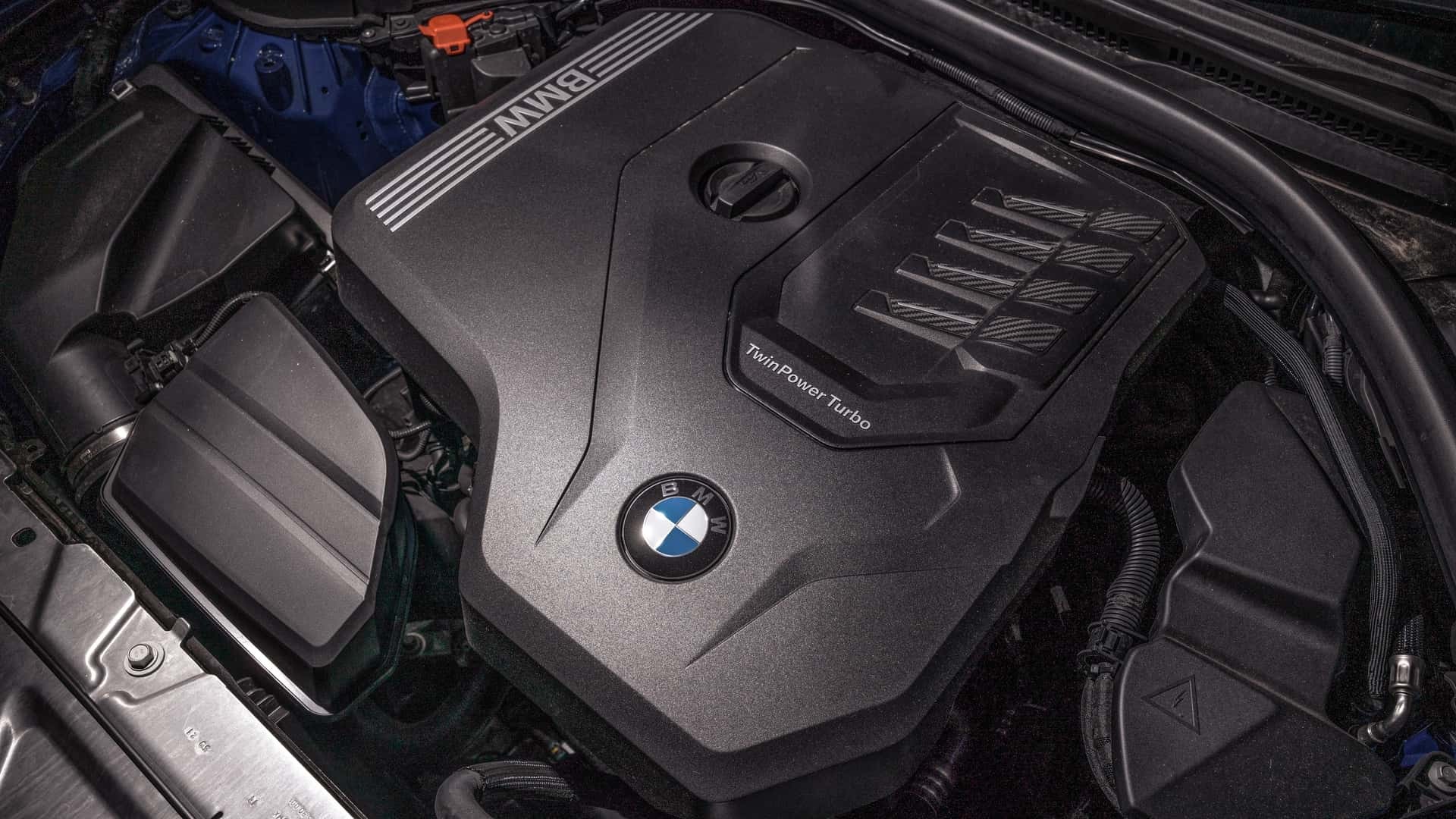 Giám đốc Công nghệ của Mercedes-Benz bác bỏ tin đồn sẽ dùng động cơ của đối thủ BMW
