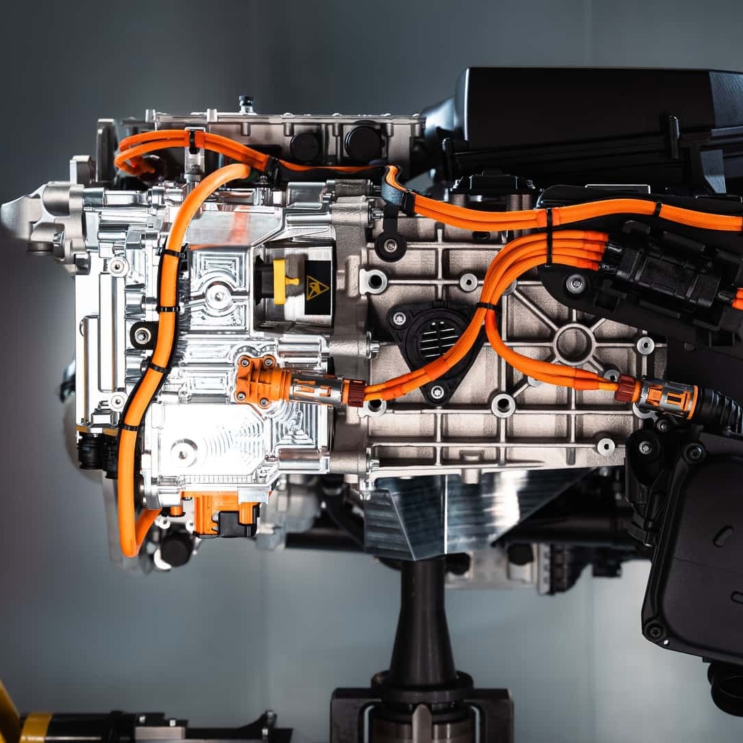 Hệ thống pin nhiên liệu hydro thế hệ thứ ba của BMW được phát triển song hành với xe điện thuần