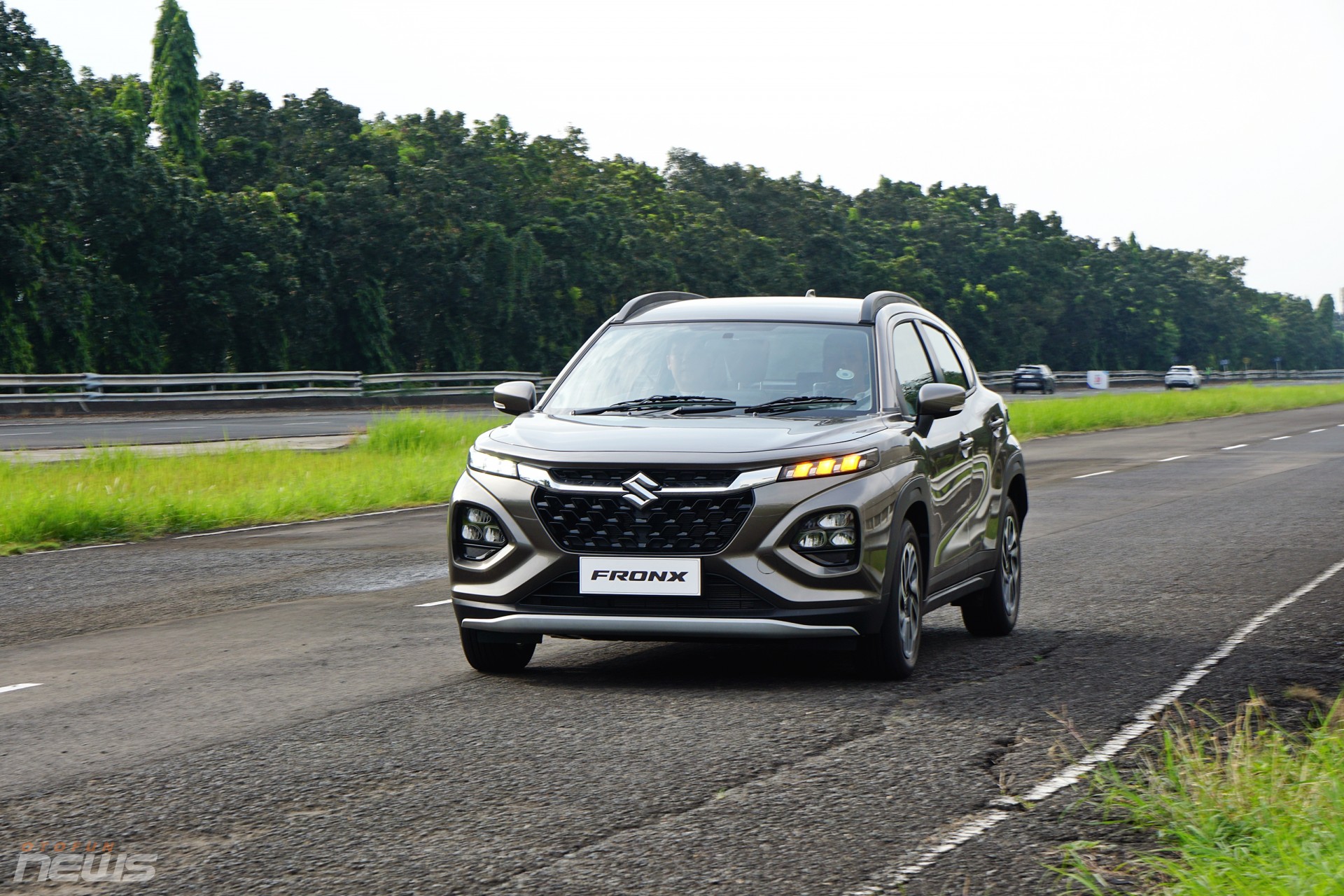 Suzuki Fronx nhập khẩu Indonesia chốt lịch về Việt Nam, giá dự kiến 'mềm'