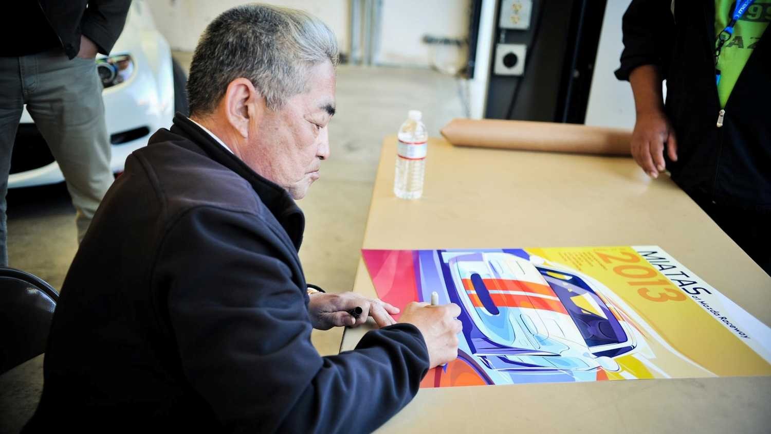 Cha đẻ của mẫu xe thể thao lừng danh Mazda MX-5 Miata qua đời ở tuổi 76 Cha đẻ của mẫu xe thể thao lừng danh Mazda MX-5 Miata qua đời ở tuổi 76