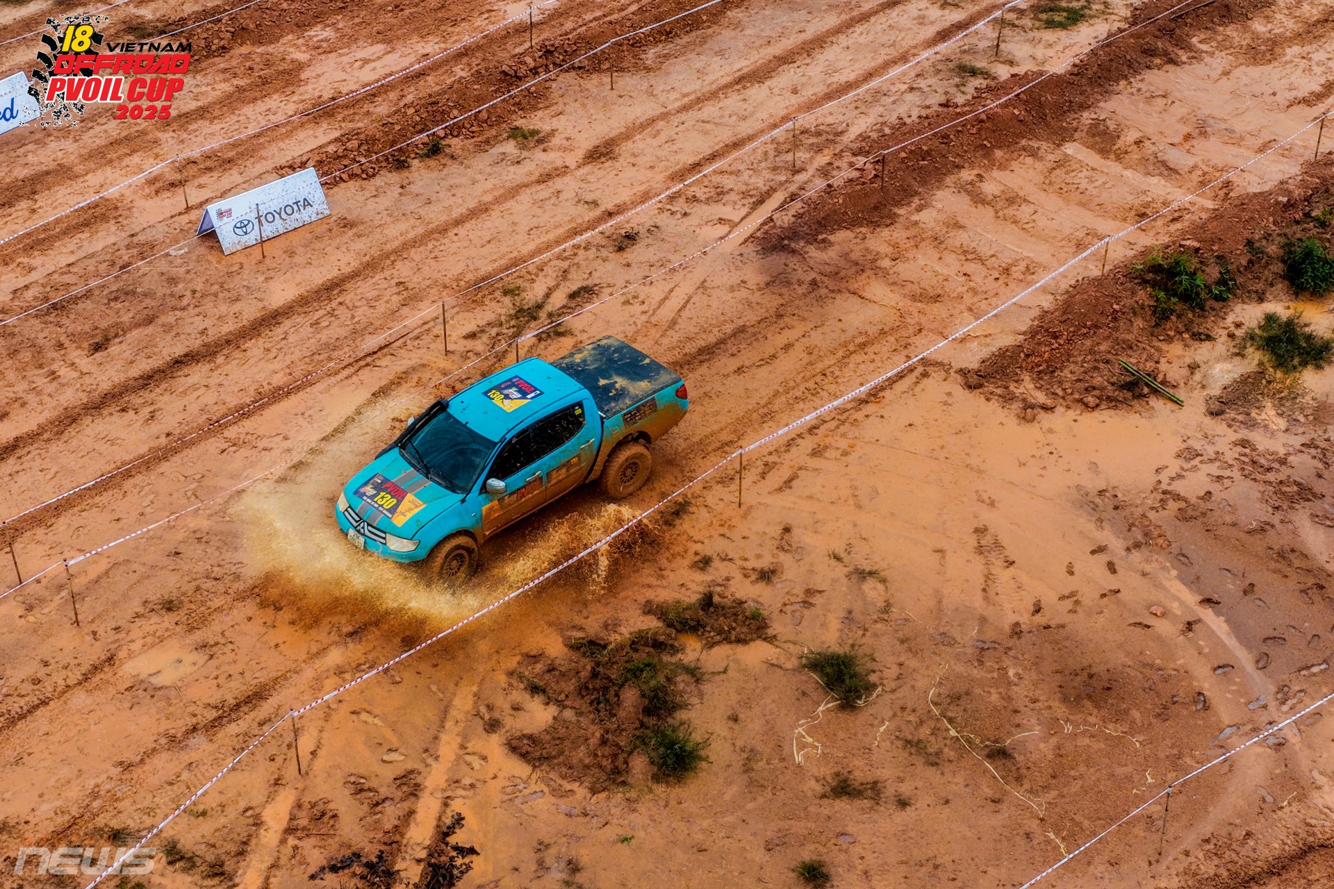 Hạng Cơ bản VOC 2025: Khi xe thương mại bước vào 'đấu trường bùn đất'