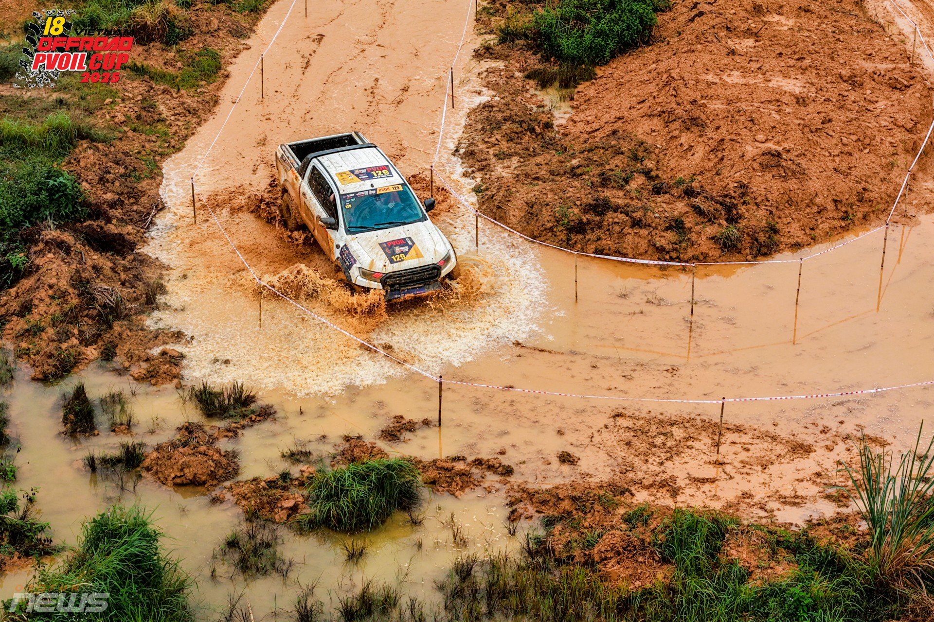 Hạng Cơ bản VOC 2025: Khi xe thương mại bước vào 'đấu trường bùn đất'