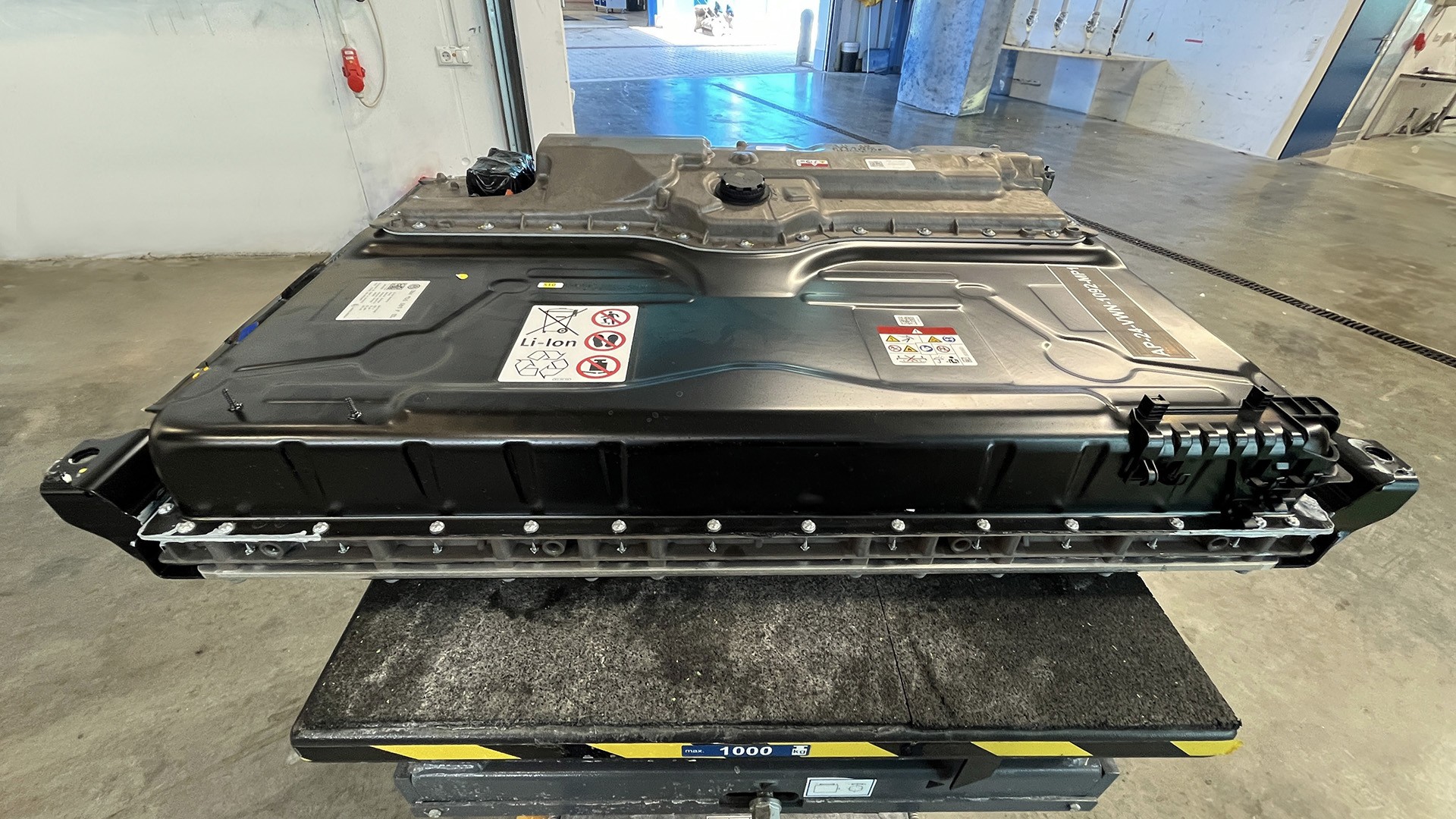 Kết quả nghiên cứu hơn 28.000 xe PHEV cho thấy pin Mercedes-Benz xuống cấp chậm nhất Kết quả nghiên cứu hơn 28.000 xe PHEV cho thấy pin Mercedes-Benz xuống cấp chậm nhất