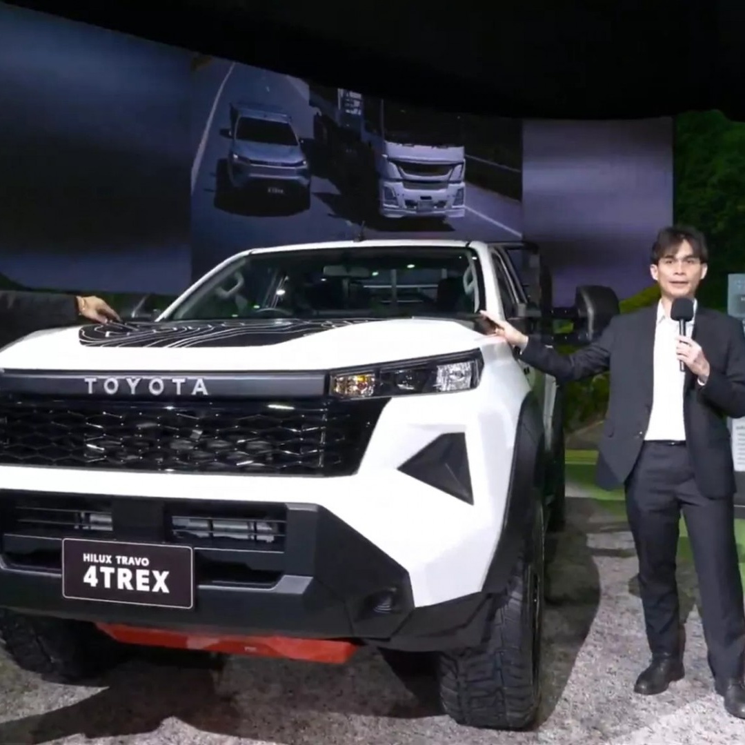 Toyota Hilux 2026 biến hóa từ bản độ chuyên dụng off-road cho tới cắm trại tại sự kiện ra mắt