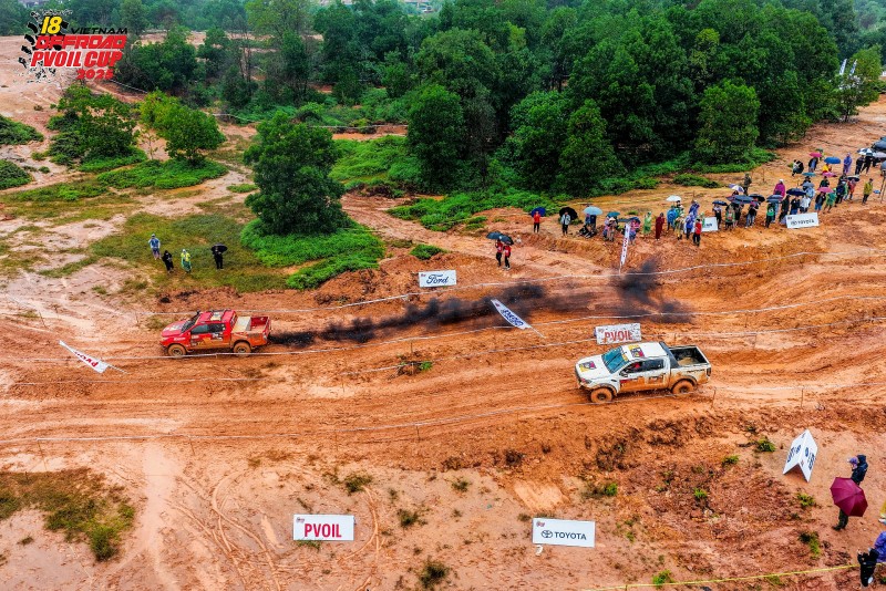 Chiêm ngưỡng những cung đường thi đấu 'tuyệt đối điện ảnh' tại PVOIL VOC 2025