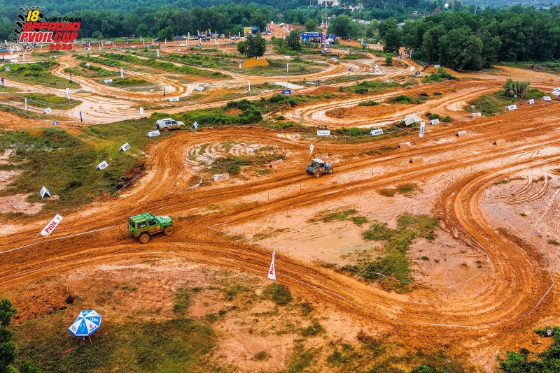 Chiêm ngưỡng những cung đường thi đấu 'tuyệt đối điện ảnh' tại PVOIL VOC 2025