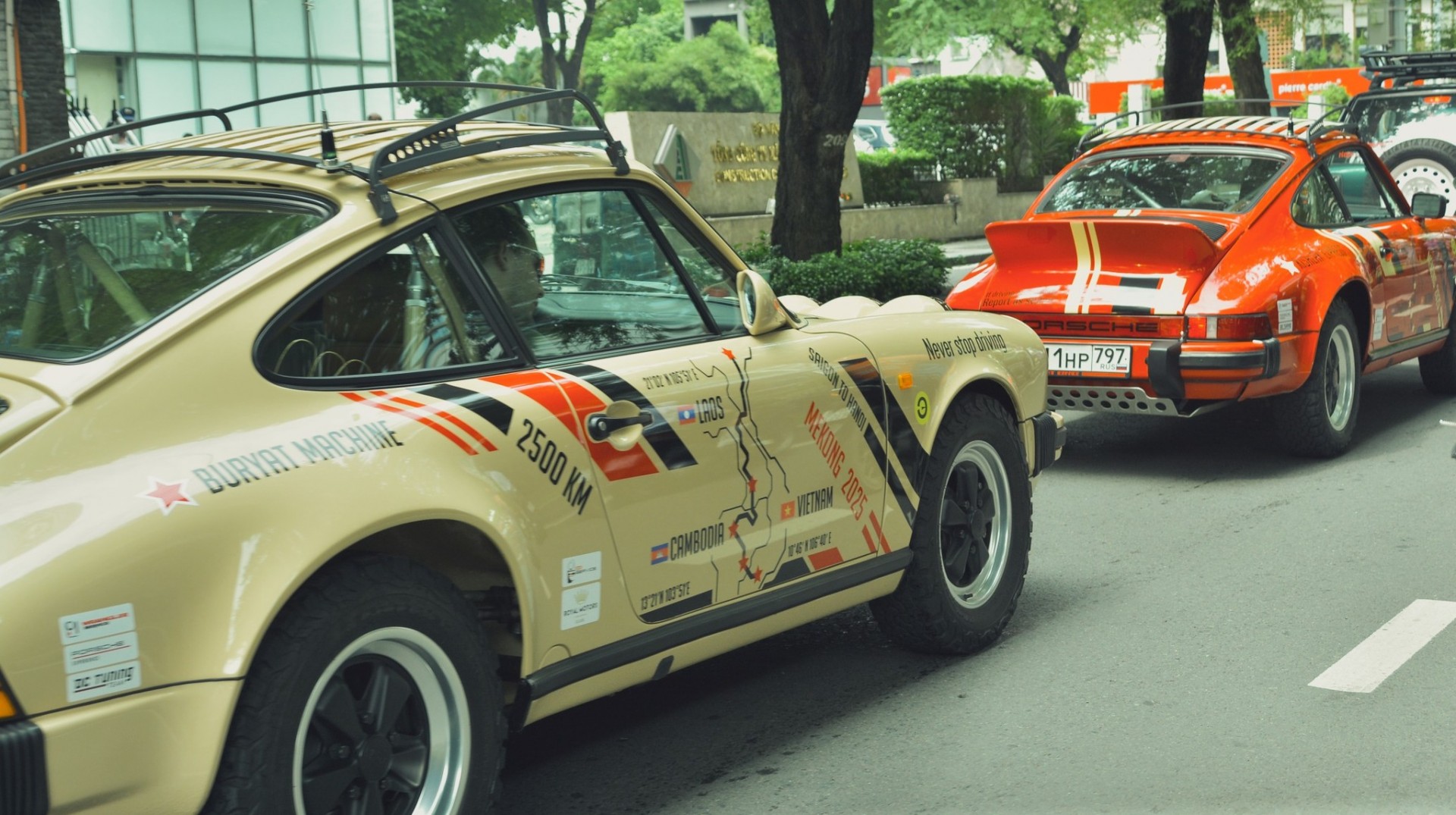 Dàn xe cổ châu Âu đổ bộ Việt Nam, khởi đầu hành trình Mekong 2025 Dàn xe cổ châu Âu đổ bộ Việt Nam, khởi đầu hành trình Mekong 2025